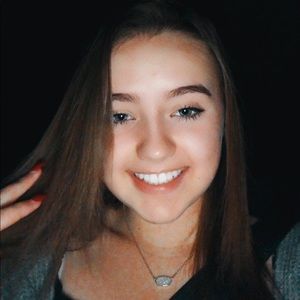 Meet your Posher, Maggie